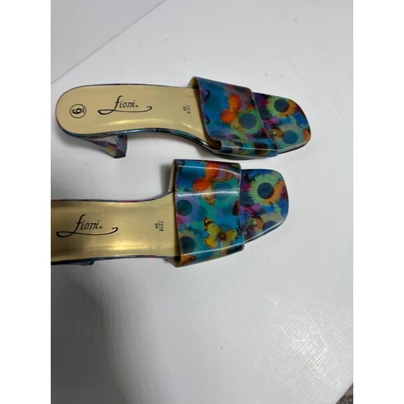 Fioni VTG 90s Heels 3d Holographic Size 6 Blue Daisy Butterfly y2k rave mule - Picture 2 of 5